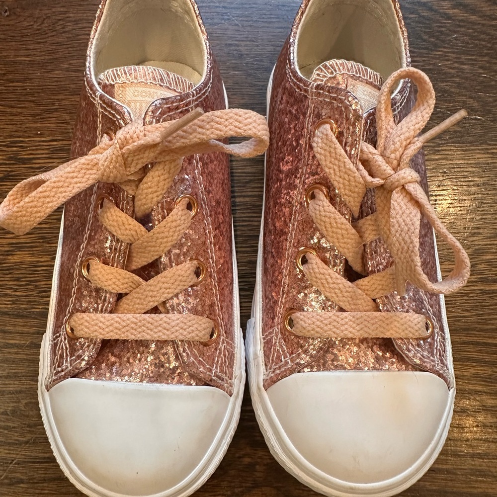 New Converse Chuck Taylor All Star Classic Low Top Sneakers